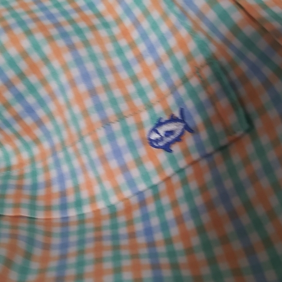 Southern Tide long sleeve shirt. - Picture 10 of 10